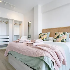 Sunstay Cruz Loft Apartment Torremolinos
